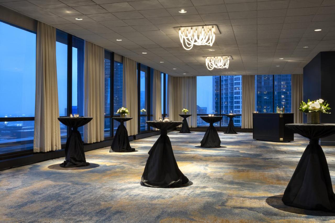 Voco Chicago Downtown - Riverwalk By Ihg Exterior foto